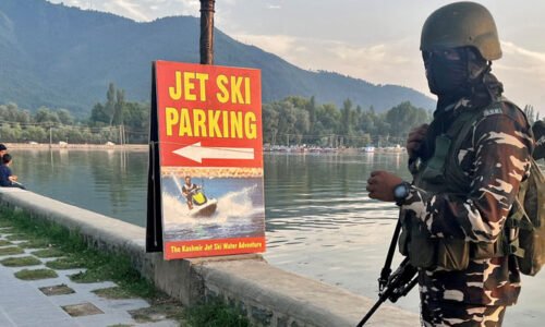 مقبوضہ کشمیر کے پہلگام میں بھارتی سیاحوں پر حملہ- دو غیرملکیوں سمیت 26 ہلاک