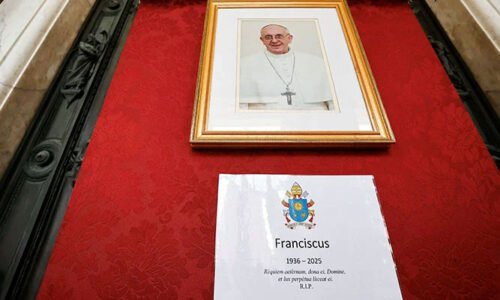 پوپ فرانسس کے انتقال کے بعد ویٹیکن میں کیا کچھ ہوگا اور نئے پوپ کا انتخاب کیسے کیا جائے گا؟