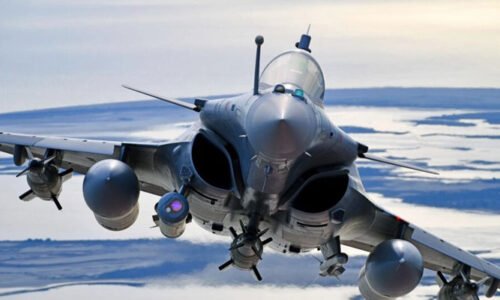 پاک فضائیہ کی بروقت کارروائی: بھارتی رافیل طیارے خوف سے ہی فرار