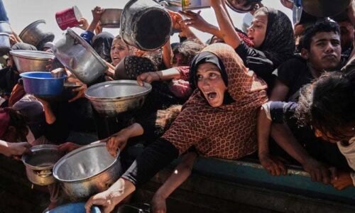 غزہ میں شدید غذائی قلت، اگلے 48 گھنٹے میں امداد نہ پہنچی تو 14 ہزار بچے مرسکتے ہیں: اقوام متحدہ