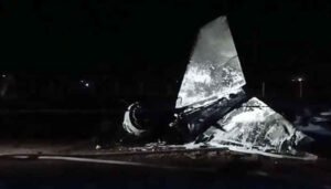 پاک فضائیہ کا بھرپور جواب، بھارتی فضائیہ کے دو طیارے مار گرائے گئے