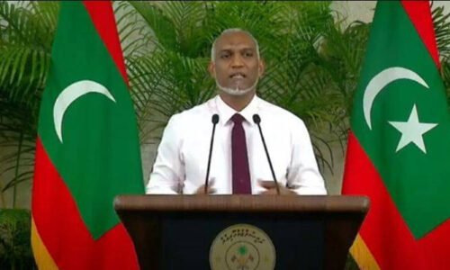 مالدیپ کے صدر کی 15 گھنٹے طویل پریس کانفرنس، نیا عالمی ریکارڈ قائم کردیا، پہلے یہ ریکارڈ کس کے پاس تھا؟