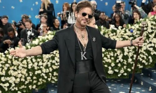 ’تم کون ہو؟ : میٹ گالا میں غیرملکی میڈیا شاہ رخ خان کو نہ پہچان سکا