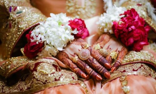 سات ماہ میں 25 آدمیوں سے شادی کرکے انہیں لوٹنے والی خاتون گرفتار