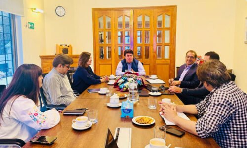 پاکستان میں مقیم افغان مہاجرین کے مسائل کے حل کیلئے مشترکہ کاوشوں کی ضرورت ہے، شکیل محمد خان صافی