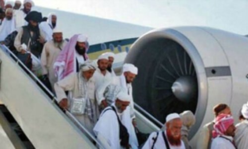 حجاج کرام کی واپسی شروع ، جدہ سے پہلی پرواز اسلام آباد پہنچ گئی
