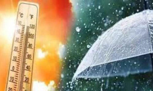 ملک کے بیشتر علاقوں میں موسم گرم اور خشک، کچھ مقامات پر بارش کا امکان
