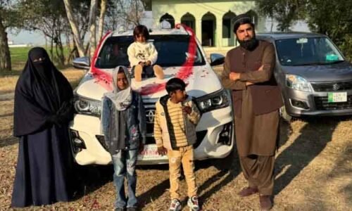 ‘دعا کے پاپا’ نے سوشل میڈیا سے آمدنی کی حیران کُن تفصیلات بتادیں