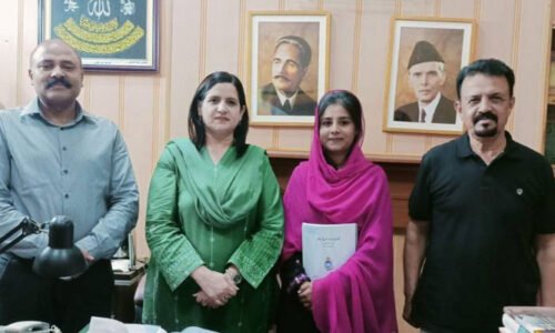 ادارۂ زبان و ادبیات اردو میں ایم فل اردو (سیشن 2023-25) کے طلبا و طالبات کے مقالات کے زبانی امتحانات کامیابی سے مکمل