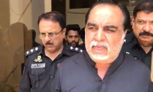 لانگ مارچ توڑ پھوڑ کیس، سابق گورنر عمران اسماعیل کے ورانٹ گرفتاری جاری