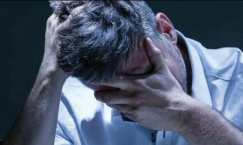 ایک عام عادت جو دماغی صحت کو شدید نقصان پہنچا رہی ہے