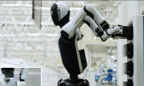 دنیا کا پہلا ایسا روبوٹ جو اپنی بیٹری خود تبدیل کرسکتا ہے