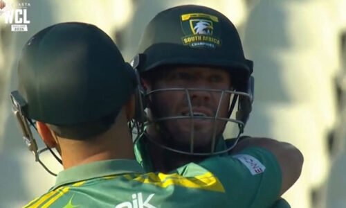 ڈبلیو سی ایل فائنل: اے بی ڈی ویلیئرز کی دھواں دار سنچری، پاکستان چیمپئنز کو فائنل میں شکست