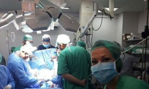 ڈاکٹرز کی کامیاب سرجری، مصری شہری کے معدے سے موبائل فون نکال لیا